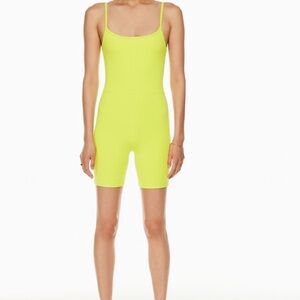 Aritzia Wilfred Freestyle 7” Romper